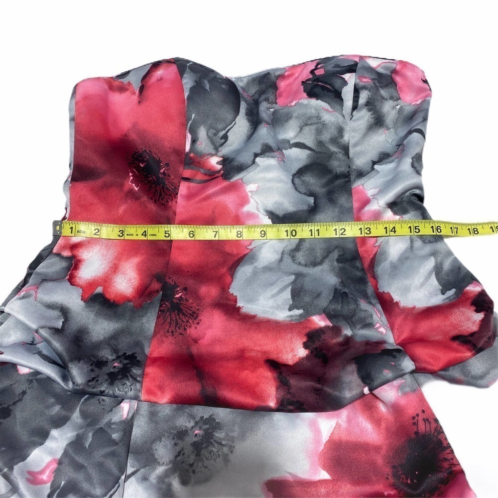 JUMP Apparel Bubble Hem Strapless Floral Dress - Picture 3 of 12